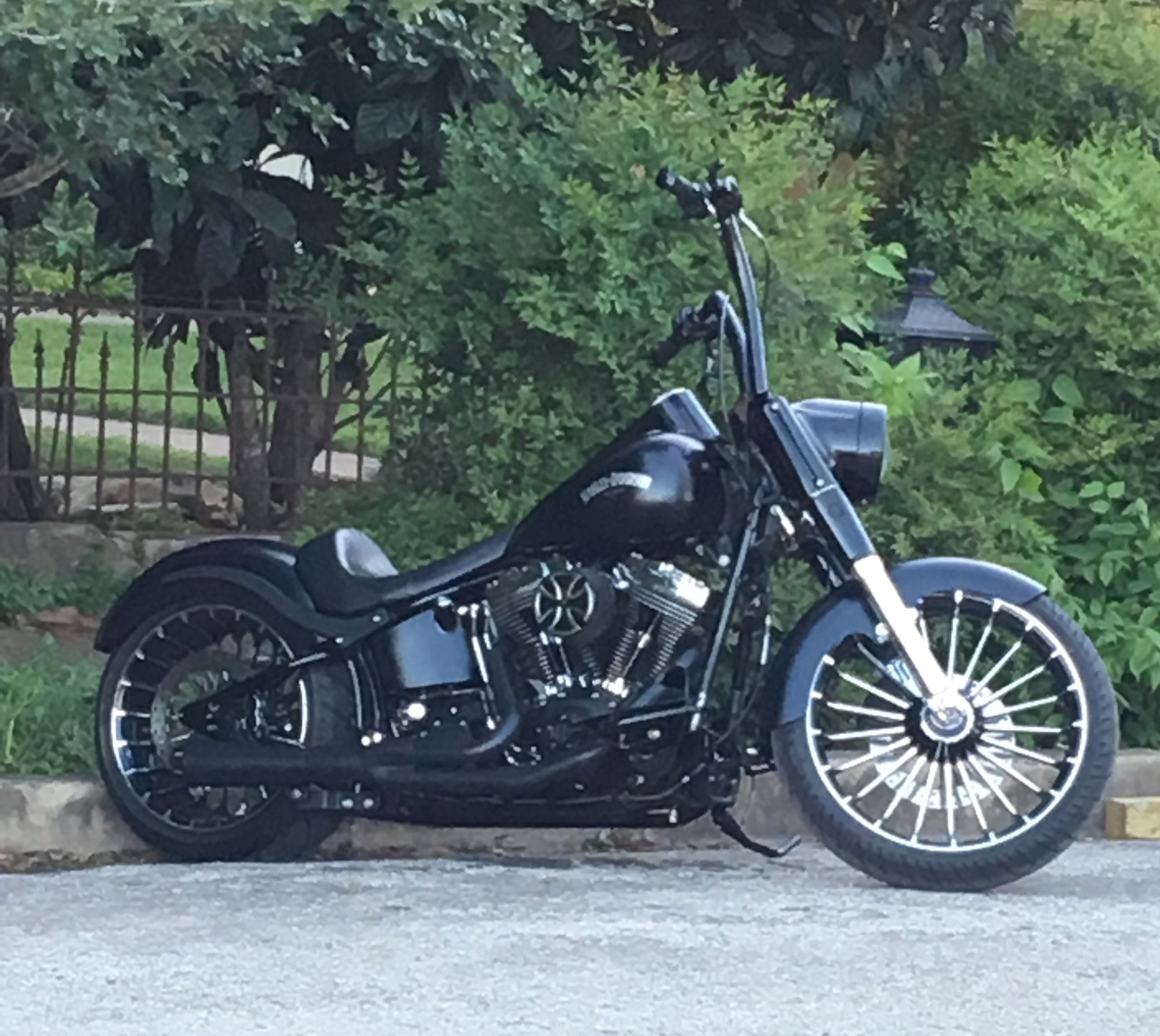 wrap around fenders - Harley Davidson Forums