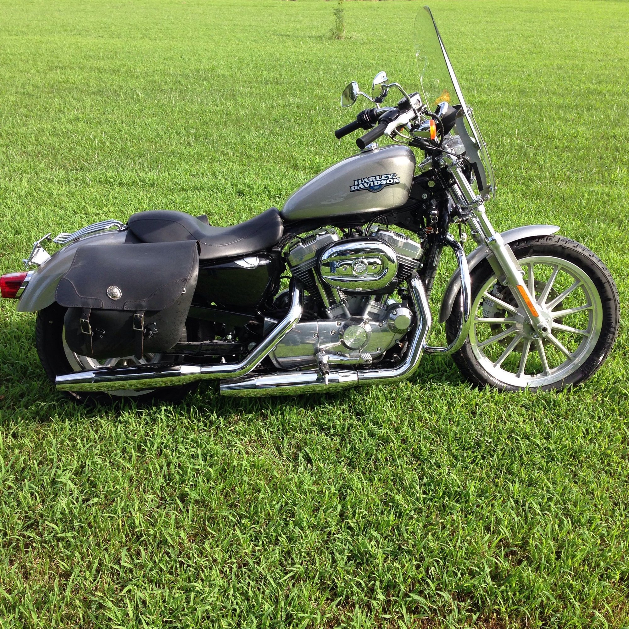xl883l harley davidson