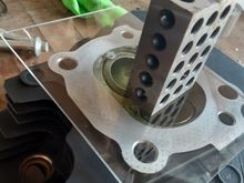 Measured cylinder head volume. 86cc.

Now om waiting on a gasket kit before i can move any further.