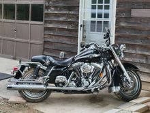 Detachable windshield, passanger backrest and backrack, all hanging out until needed