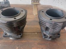 Cylinders will be in gloss black , not wrinkle . . .