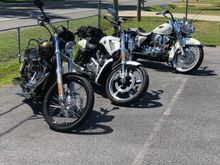 D Y N A A N D F R I E N D S