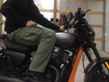 oem seat, hips below knees