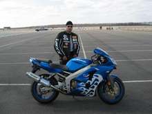 Ninja zx6r track day.