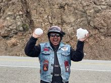 Upstate Noo Yawker finds snow in Rockies!