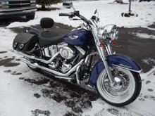 Mustang Seat w/back rest  -  Essential for 59 year old back.