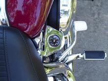 HARLEY FXDL WITH HD OIL PRESSURE GAGE KIT