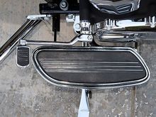Streamliner floor boards, shifter and brake pad