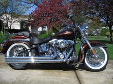 2009 softail deluxe light/dark candy rootbeer - V&amp;H longshots