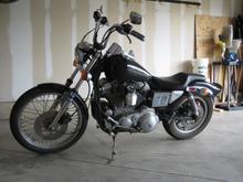 First Pics of '87 XLH883 Hugger