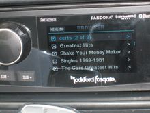 A very poor implementation/display of the MP3 directory structure on the USB card.