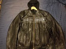 Jacket front w/ hoodie