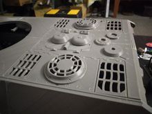 Engine cover closed.