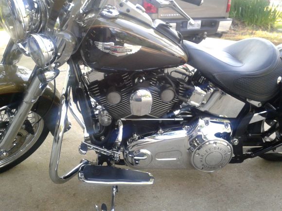 2007 Deluxe ...Black with stainless screens