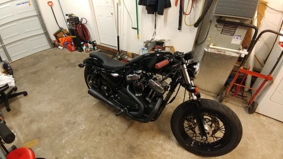 Picture of pipes on the bike (for reference)