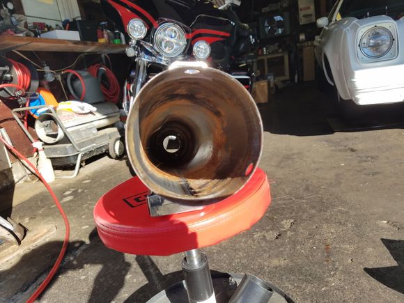 Outlet,,, soon to receive 2.50" Rush Big Louie Baffles...