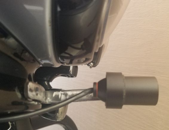 Side view. The camera angle can be ajusted Horizontally as needed
