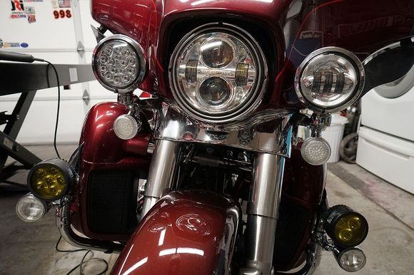 comparison photo with one light replaced