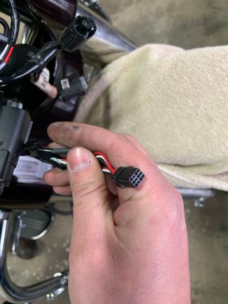I have 2 red wires, 2 white wires, and 2 black wires on the new TGS. The old plug has Silver, Purple, Red, Black, Blue, and brown. Not sure what goes where. 