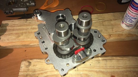 Andrews cam, with Feuling oe+ cam plate and pump, stock tensioner with Feuling pads. Feuling recommends snugging the pump fingertight, then mounting it all in the cam chest with the o-ring on the pump. 