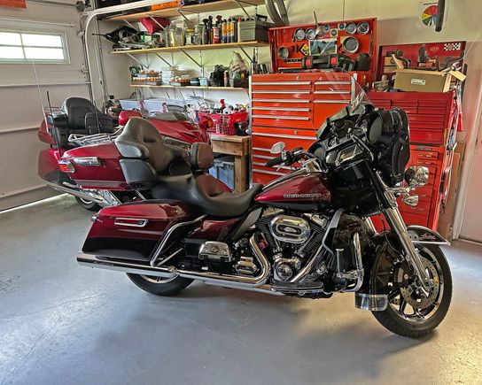 Ultra Limited & Goldwing