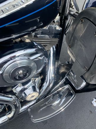 You can barely see the tie. I put it under the previous clamp so it won’t rise up. 