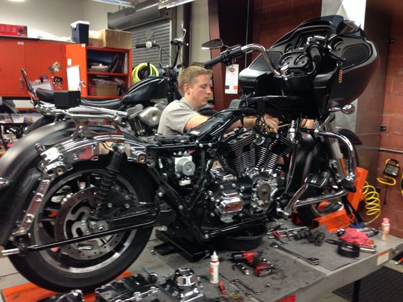 One week and 1000 miles later. Race only Stage IV with bigger injectors, Woods 5-6 cam, Heavy Breather air cleaner and 2 into 1 V&H Pro Pipe with high performance baffle