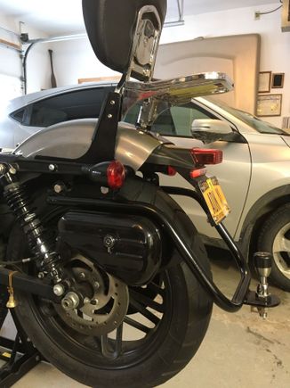 Wiring not done here, but the isolator and can-bus adapter ended up in the Softail toolbox.