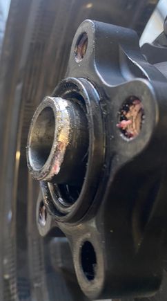 center spacer