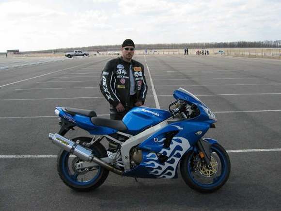 Ninja zx6r track day.