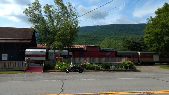 This was half way to Rhinebeck on RT 28. Arkville station....