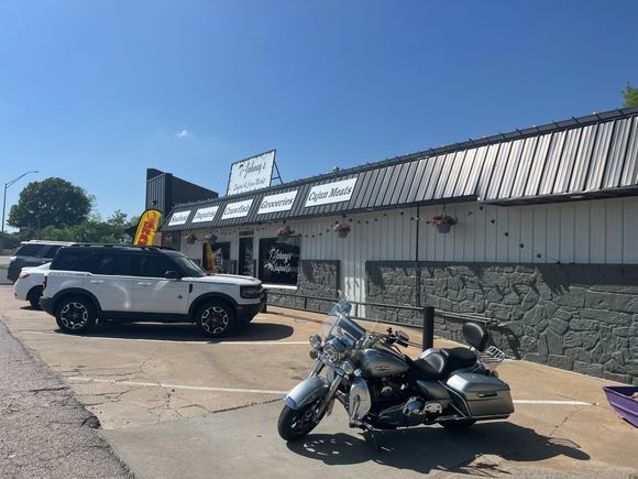 Beautiful day, temps in the low 80s. 
