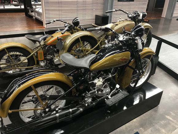 Here ya go......A little single in the Harley museum I saw last week, thought it looked pretty good...........from 1930??