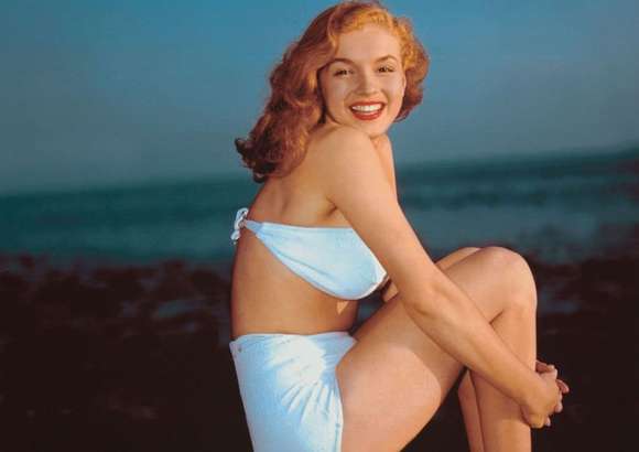 Marilyn Monroe as a natural redhead!