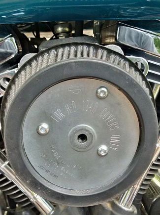 I don't think you can buy these OE air filters anymore... probably replaced by K&N.