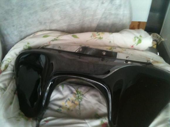 this is a Hoppe Performance, Sportzilla fairing. wow! awesome piece of equipment. 6 inch speakers, plus separate tweeters. i got it used, so it is a 2008 model. the cd player sucked. and no ipod hookups. also, sounds great up to about 65-70 mph. i am putting a new set of speakers, and an amp from Biketronics. and a new marine stereo from another place. i want it to have the usb input for my ipod. but, the fairing is 4 inches lower, and 5 inches narrower than a harley batwing. so, if you have a lowered bike, or just dont want that big thing on the front of your scoot, this thing is bad ass.