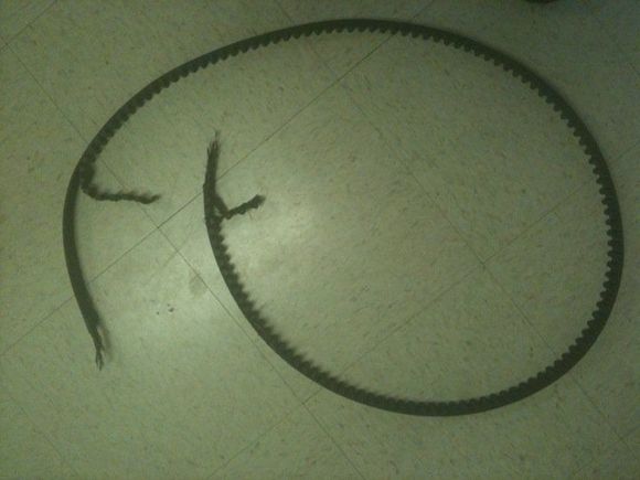 uh ohhh! faulty belt. broke in Huntsville, Alabama. this sucked, because it led to more ass pain....