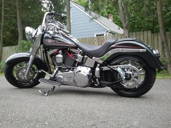 sitting at ride height...LH shot