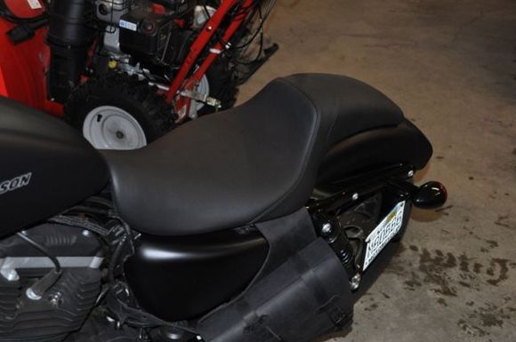 C&amp;C fastback seat/the dogs