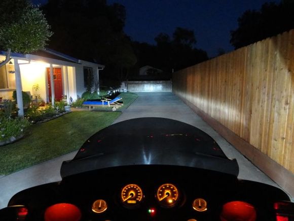 DSC02673
6K HID 35W (low beam on)