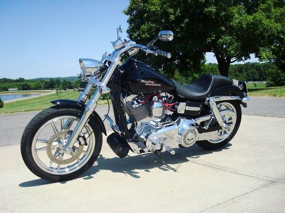 08 Super Glide