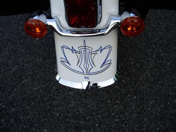 Pinstriping on Rear