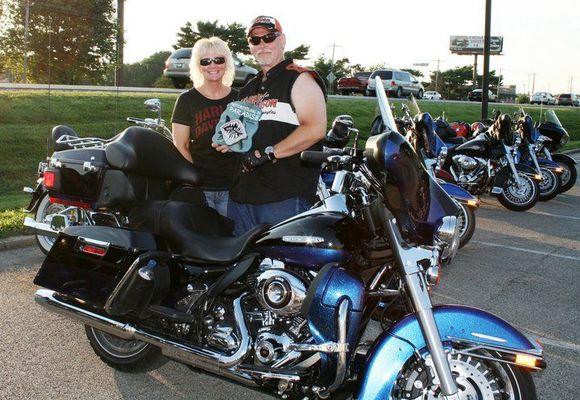 1st Place Cheesburger in Paradise Bike Night