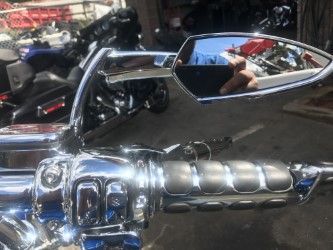 DAMM I LOVE THESE MIRRORSso  ,much sun when taking pics