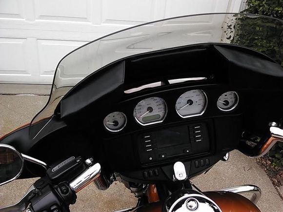 Windshield bag, middle pocket removed