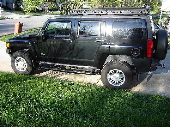 Nerf Bars, Roof Rack, Mud Guards front and rear.