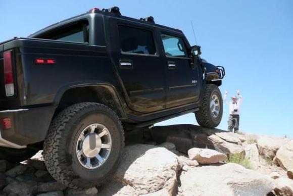 Hummer stunts in Moab 2009
