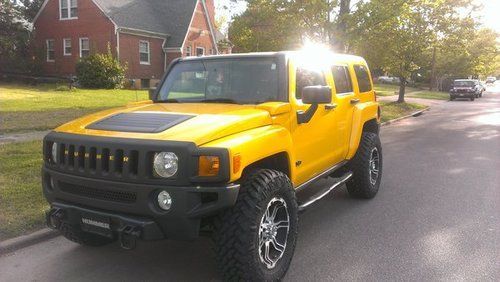Black on Yellow