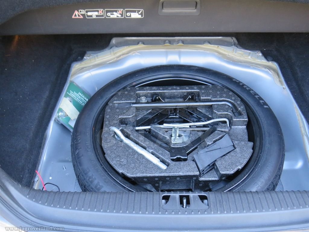 2011 Jaguar XKR - 2011 Jaguar XKR Convertible 5.0L Supercharged Lunar Gray Metallic Salvage Title 30K - Used - VIN SAJWA4EC0BMB42298 - 30,000 Miles - 8 cyl - 2WD - Automatic - Convertible - Gray - Los Angeles, CA 91352, United States