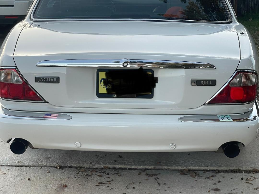 2001 Jaguar XJ8 - 2001 XJ8 LWB X308 w/XJR Wheels 100K miles - Used - VIN SAJDA23C81LF27448 - 100,000 Miles - 8 cyl - 2WD - Automatic - Sedan - White - Clearwater, FL 33764, United States